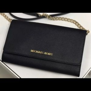 MK Jet Set Large Phone Crossbody Handbag Black